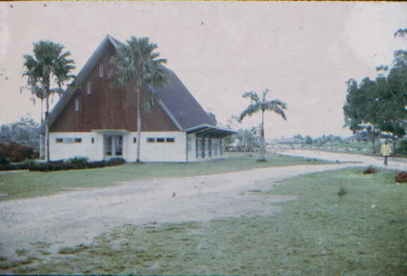 BD/37/170 - 
parochiekerk Biak
