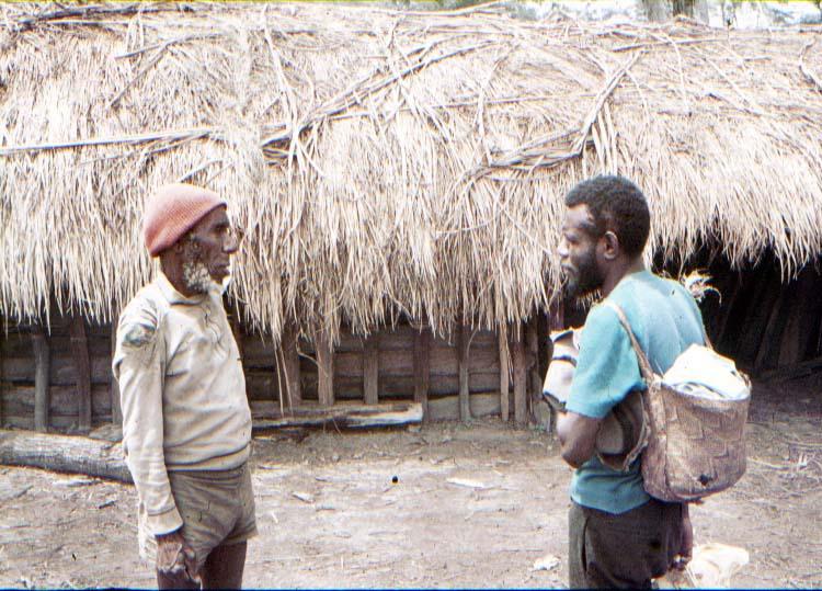 BD/37/242 - 
Wamena: Broeder Elias ofm
