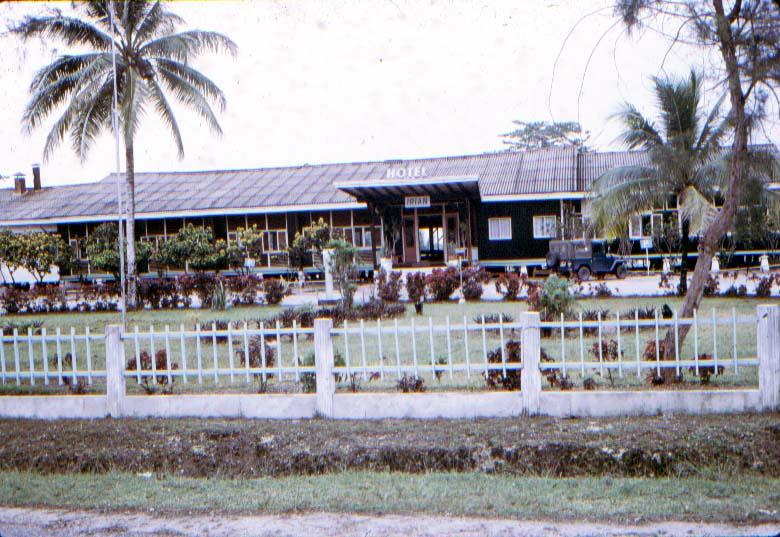 BD/37/283 -
Biak: voormalig KLM hotel