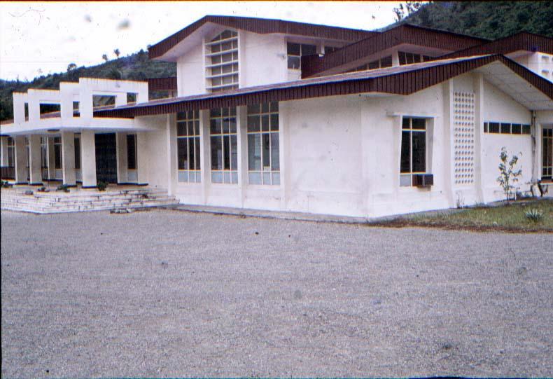 BD/37/287 -
Het museum in Abepura