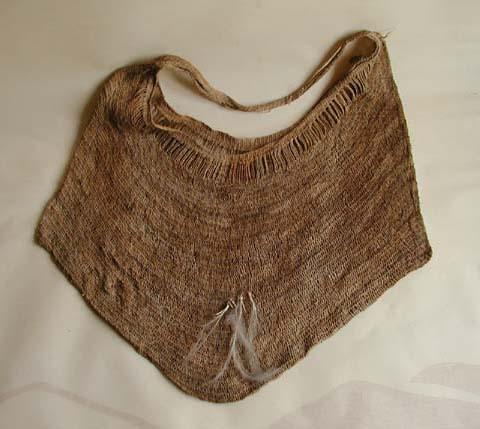 EA/59/46 - 
carrying net
