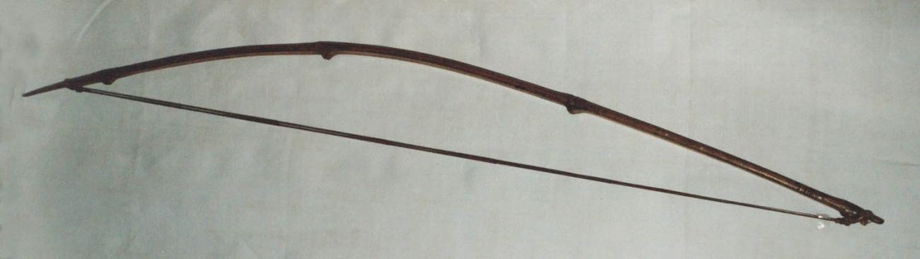 EA/114/5 -
bow
