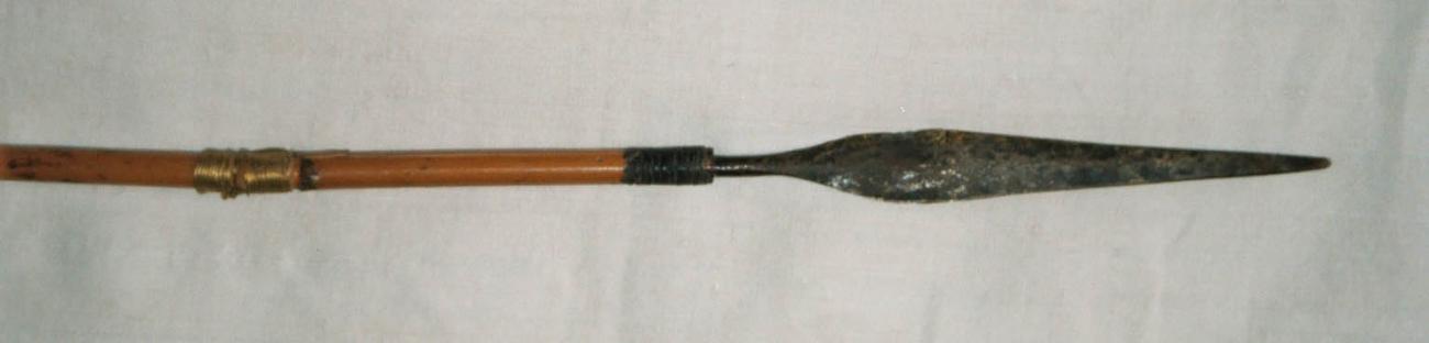 EA/114/6 -
arrow