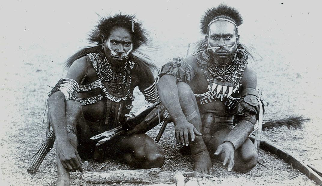 BD/168/14 -
Papua people in ritual cloths