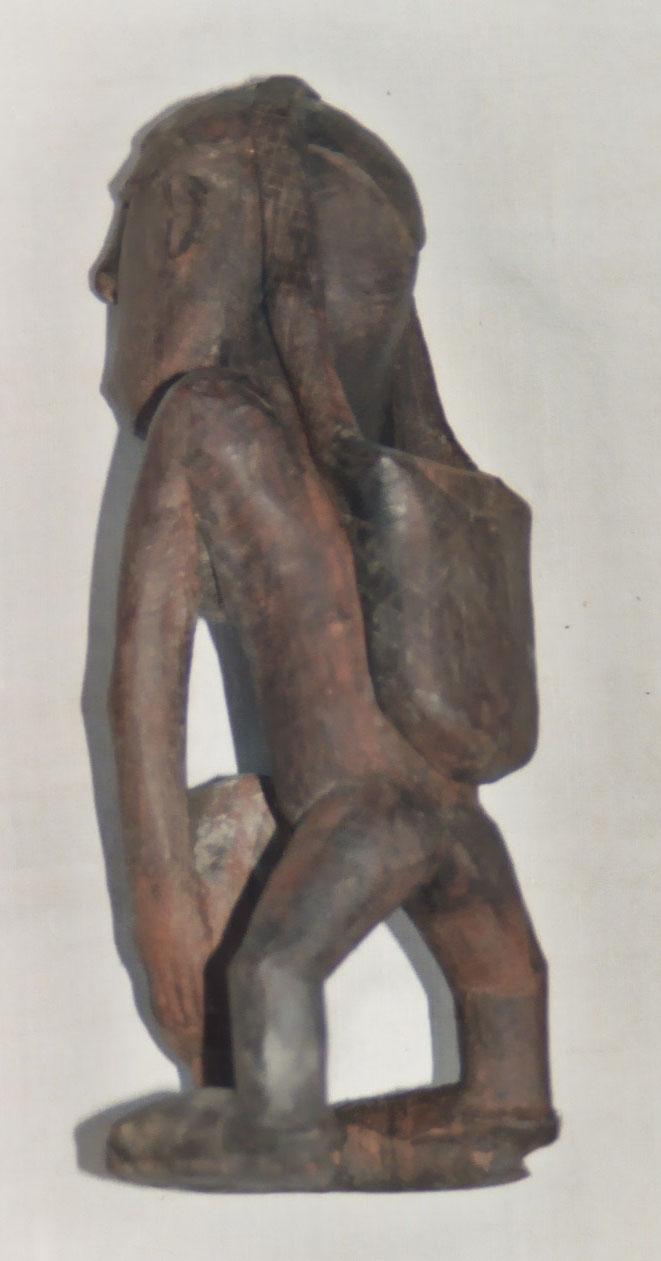 EA/30/19 - 
human figurine
