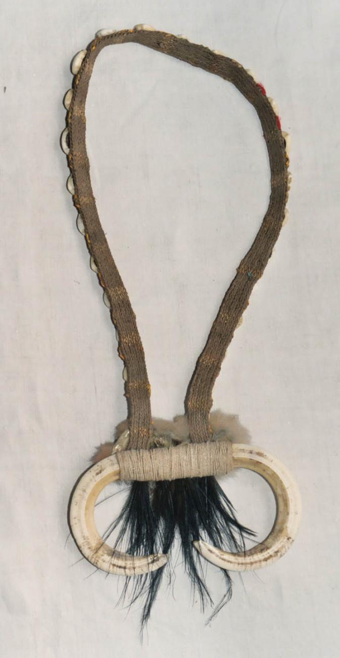 EA/96/7 -
neck ornament