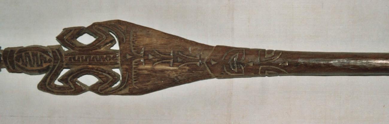 EA/117/6 - 
spear

