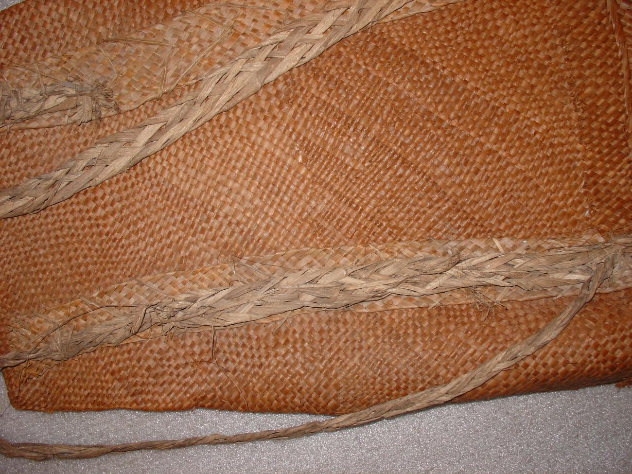 EA/18/74 -
tas