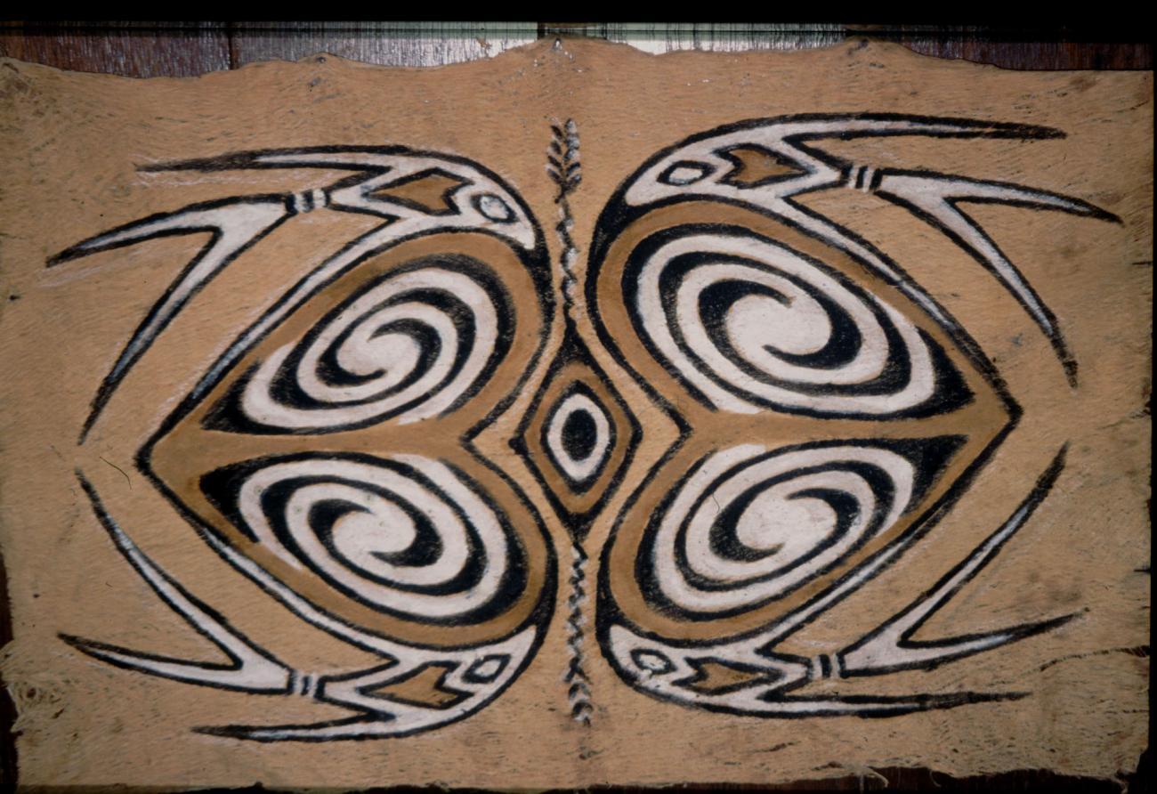 EA/27/22 -
doek