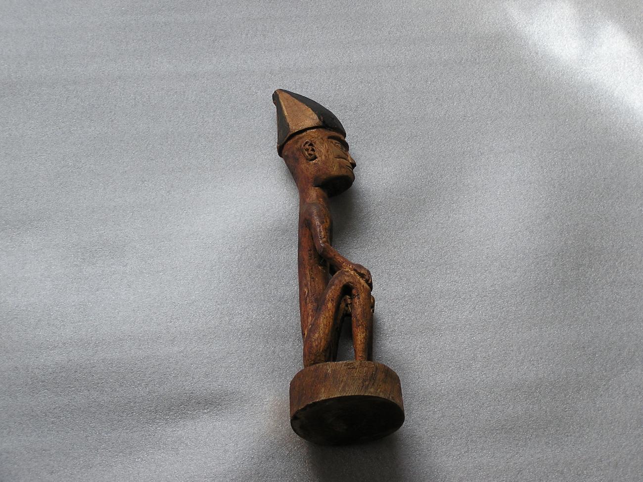 EA/176/30 - 
mensfiguur
