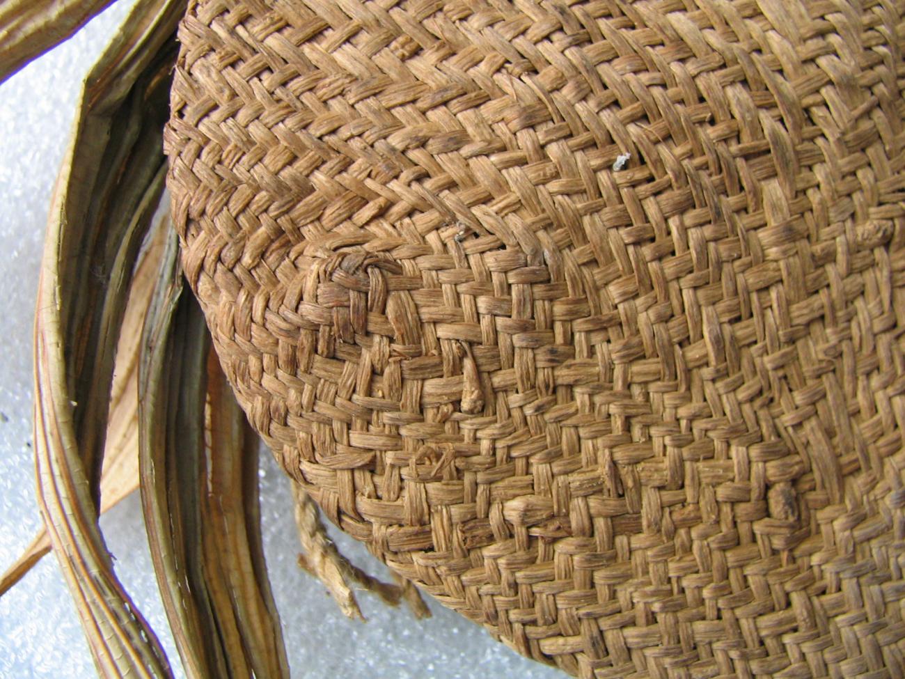 EA/199/1 - 
ornamental bag

