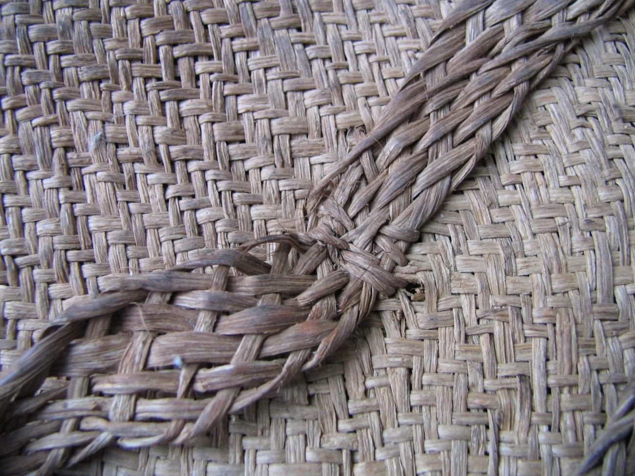 EA/199/1 - 
ornamental bag
