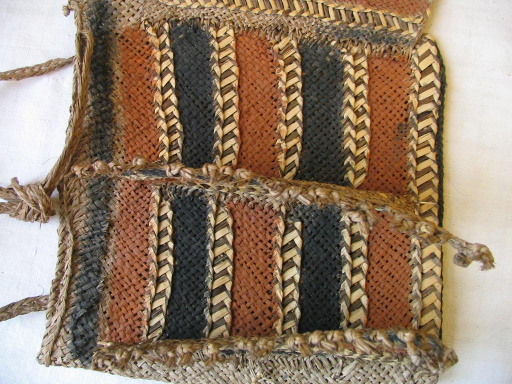 EA/199/5 -
tas
