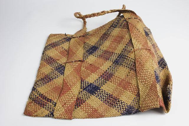 EA/201/55 - 
Tas
