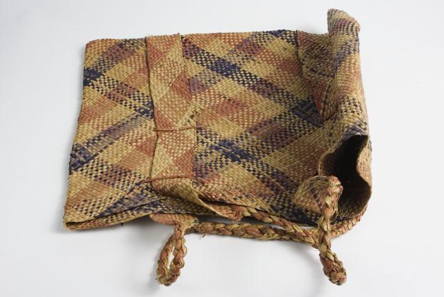 EA/201/55 - 
Tas

