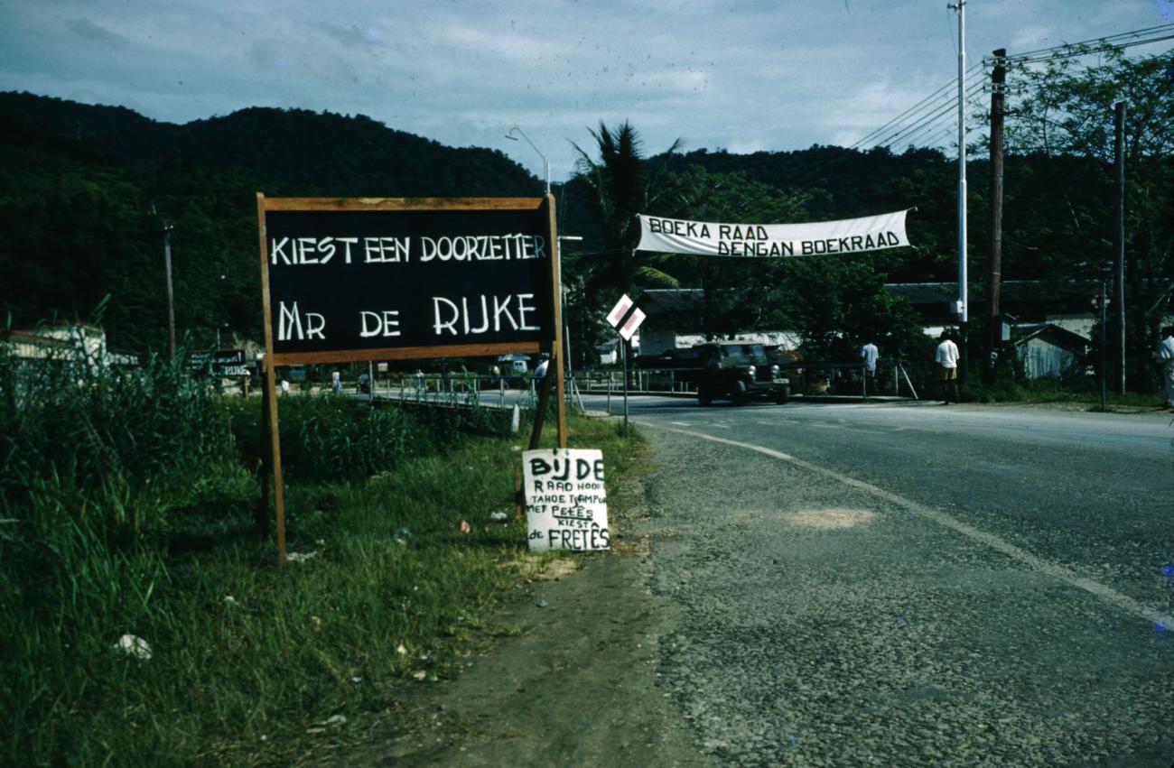 BD/209/7124 -
Verkiezingen Nieuw Guinea Raad