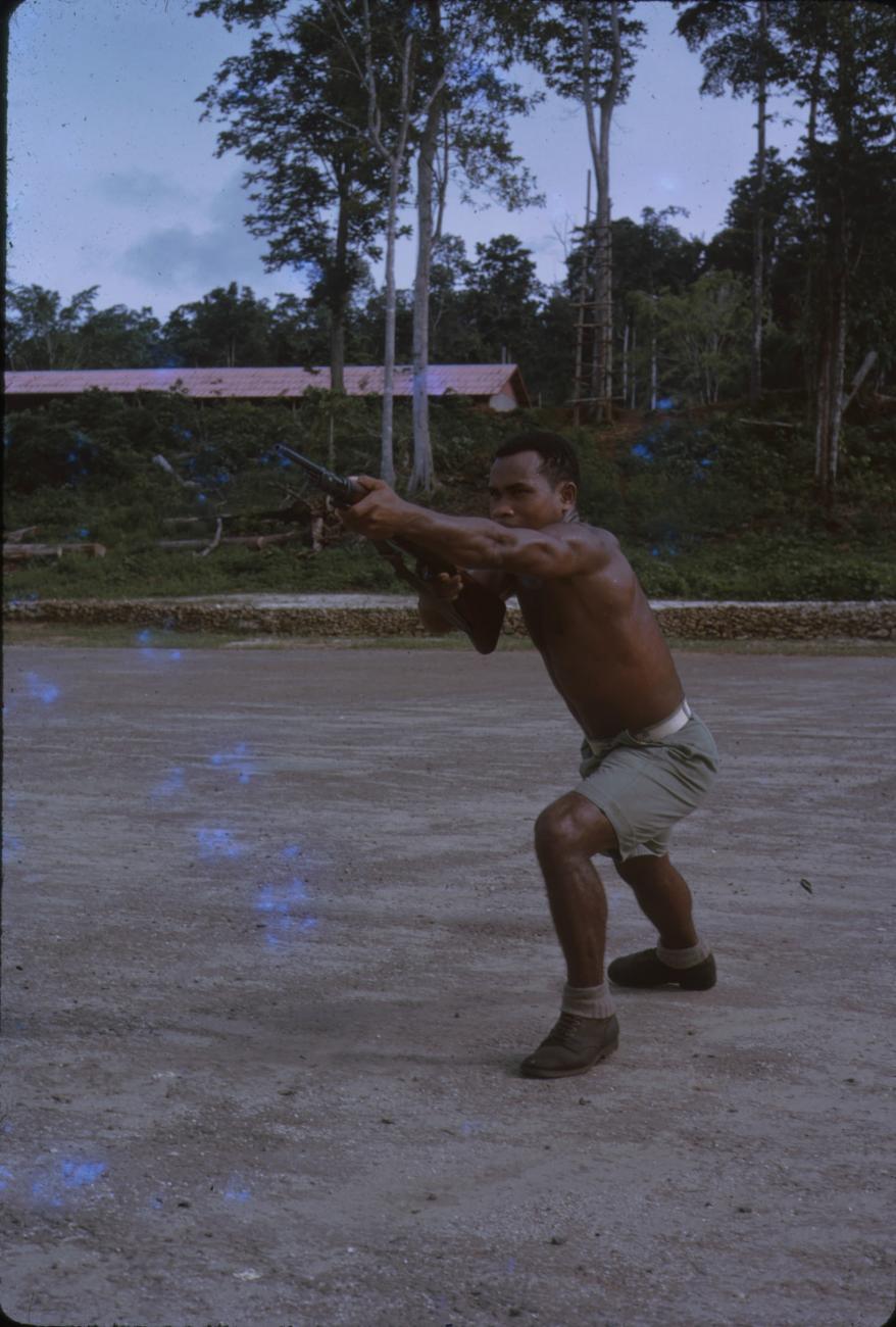 BD/209/9134 -
Opleidingskamp Papoea Vrijwilligers Korps te Manokwari