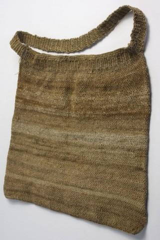 EA/269/8 - 
bag

