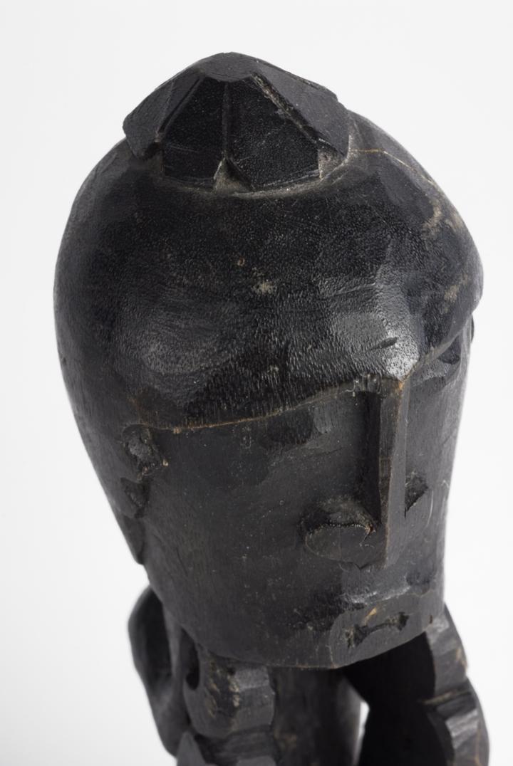 EA/27/173 - 
mensfiguur
