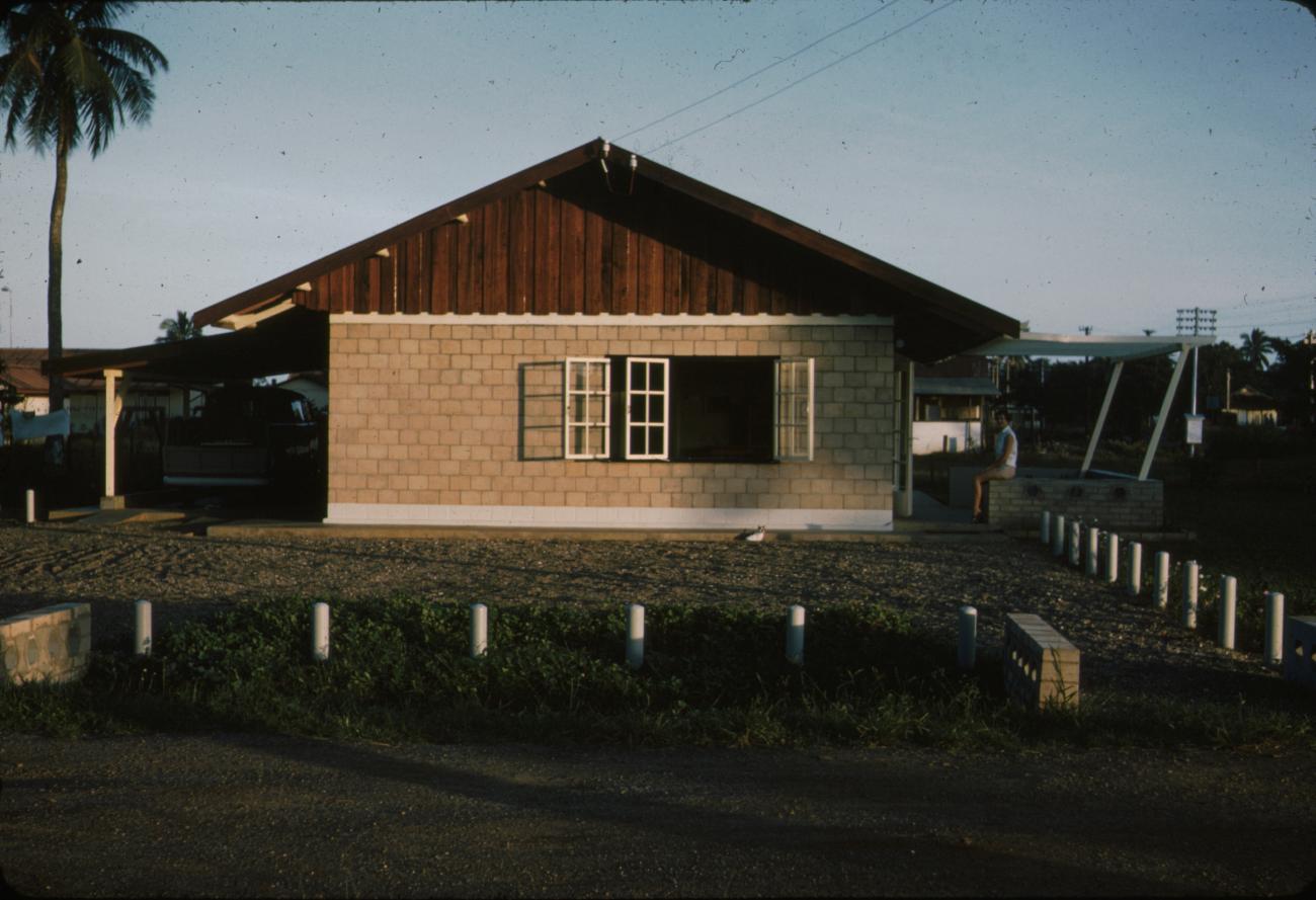 BD/288/37 -
Westers huis