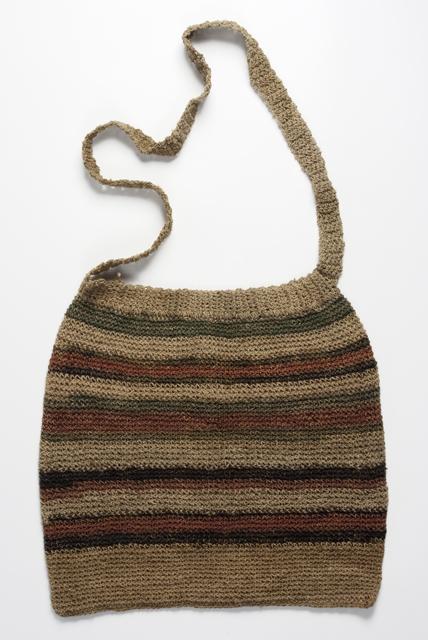 EA/131/76 - 
tas
