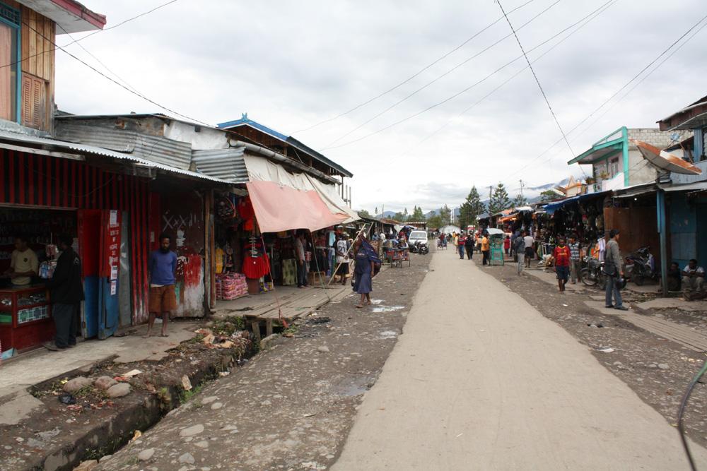 BD/153/23 -
straatbeeld in Wamena