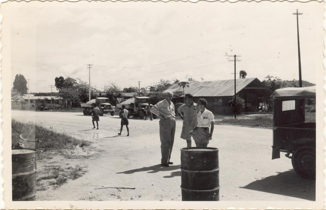 BD/84/18 -
aanleg van wegen in Biak stad