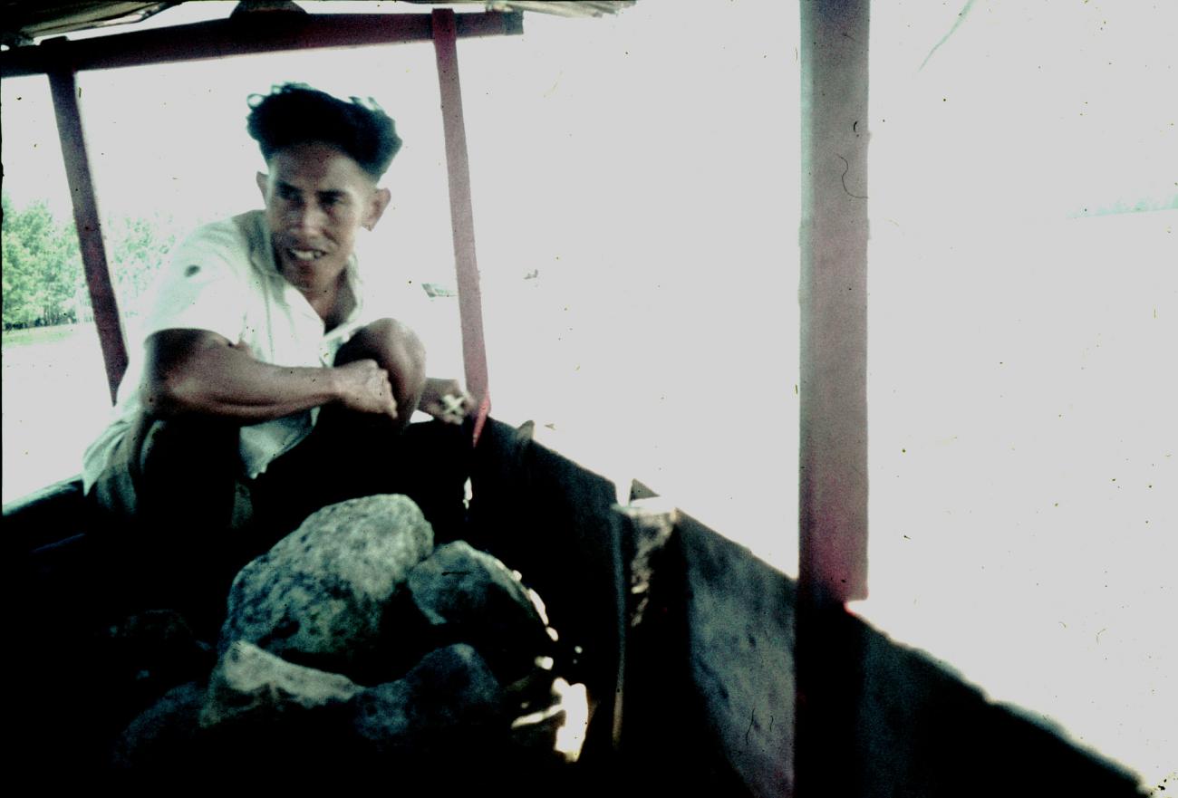 BD/144/411 - 
Portret man in boot
