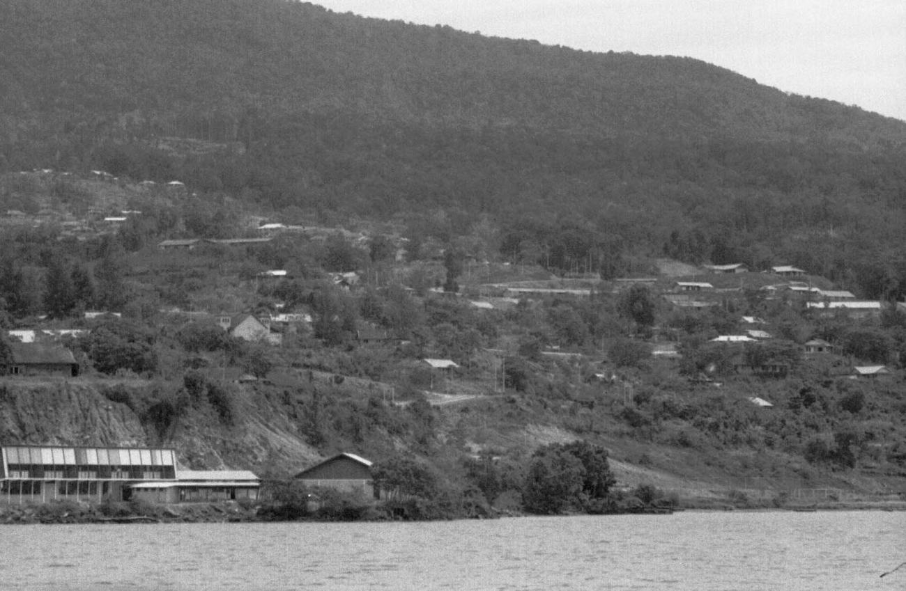 BD/133/101 -
Sarmi-Hollandia: View from the water on Hollandia