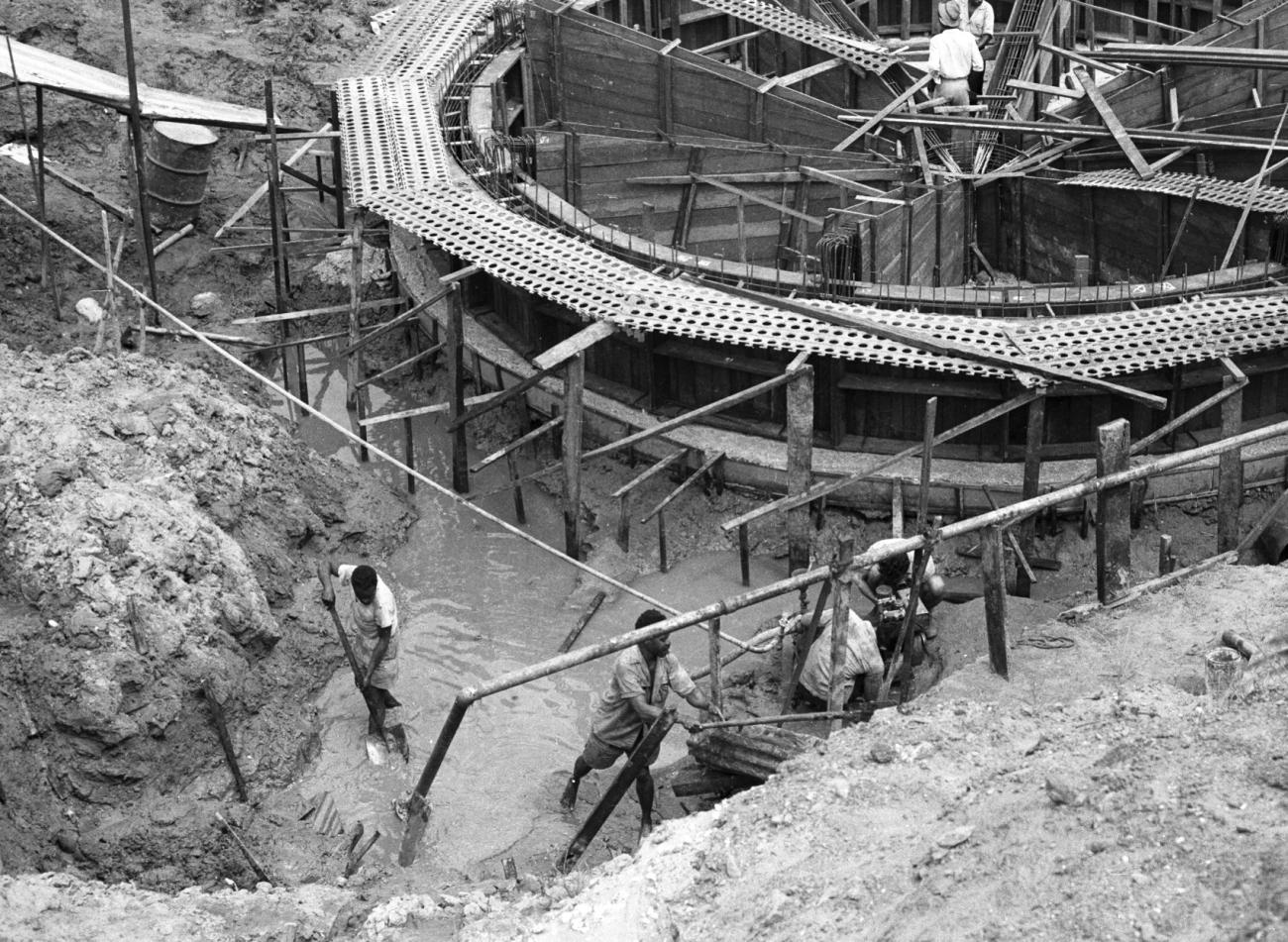 BD/133/1022 -
Constructie van (mogelijk) waterzuiveringsinstallatie