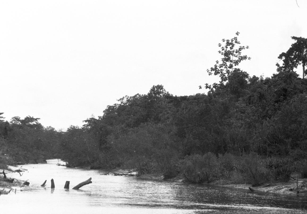 BD/133/1024 - 
Rivier
