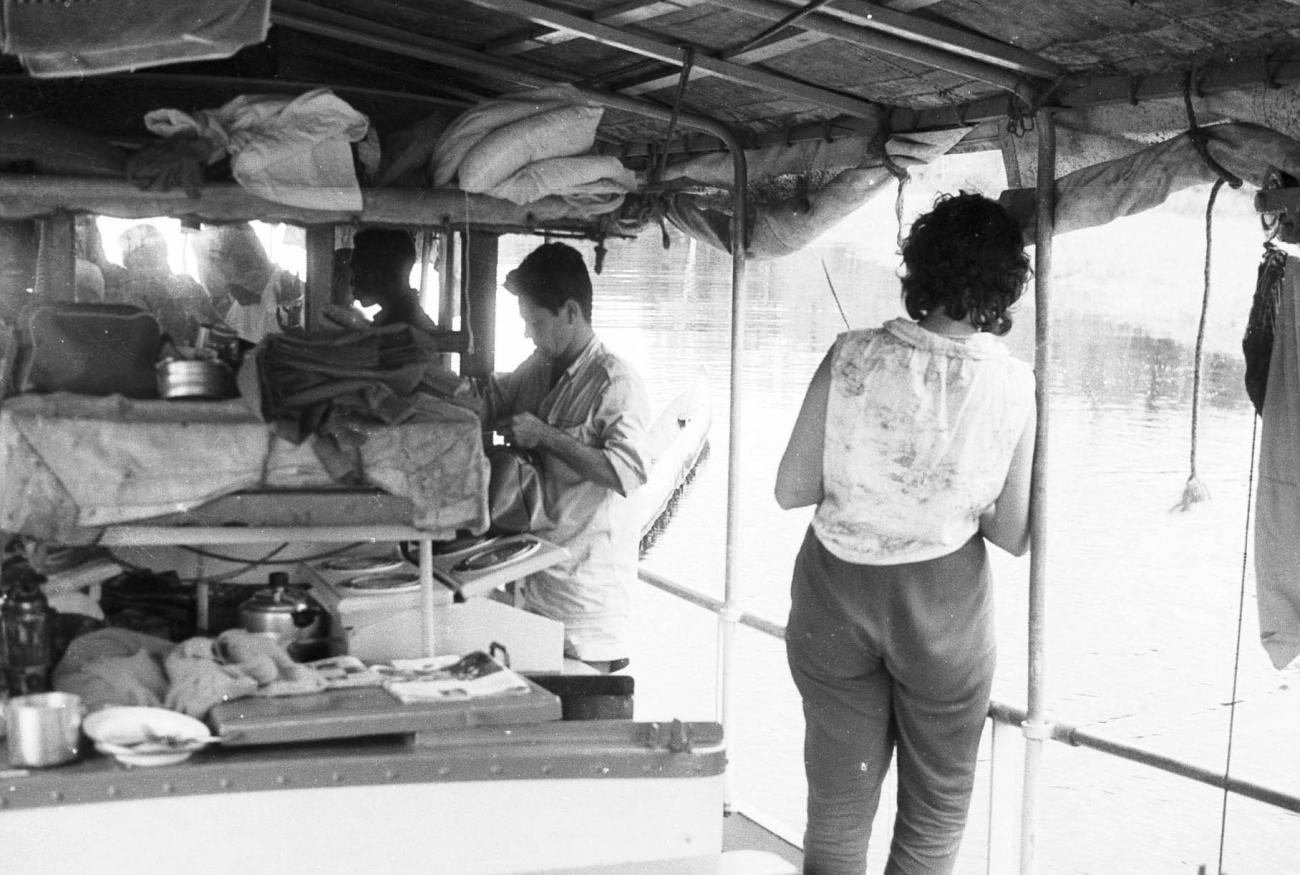 BD/133/256 -
Aan boord van de expeditieboot