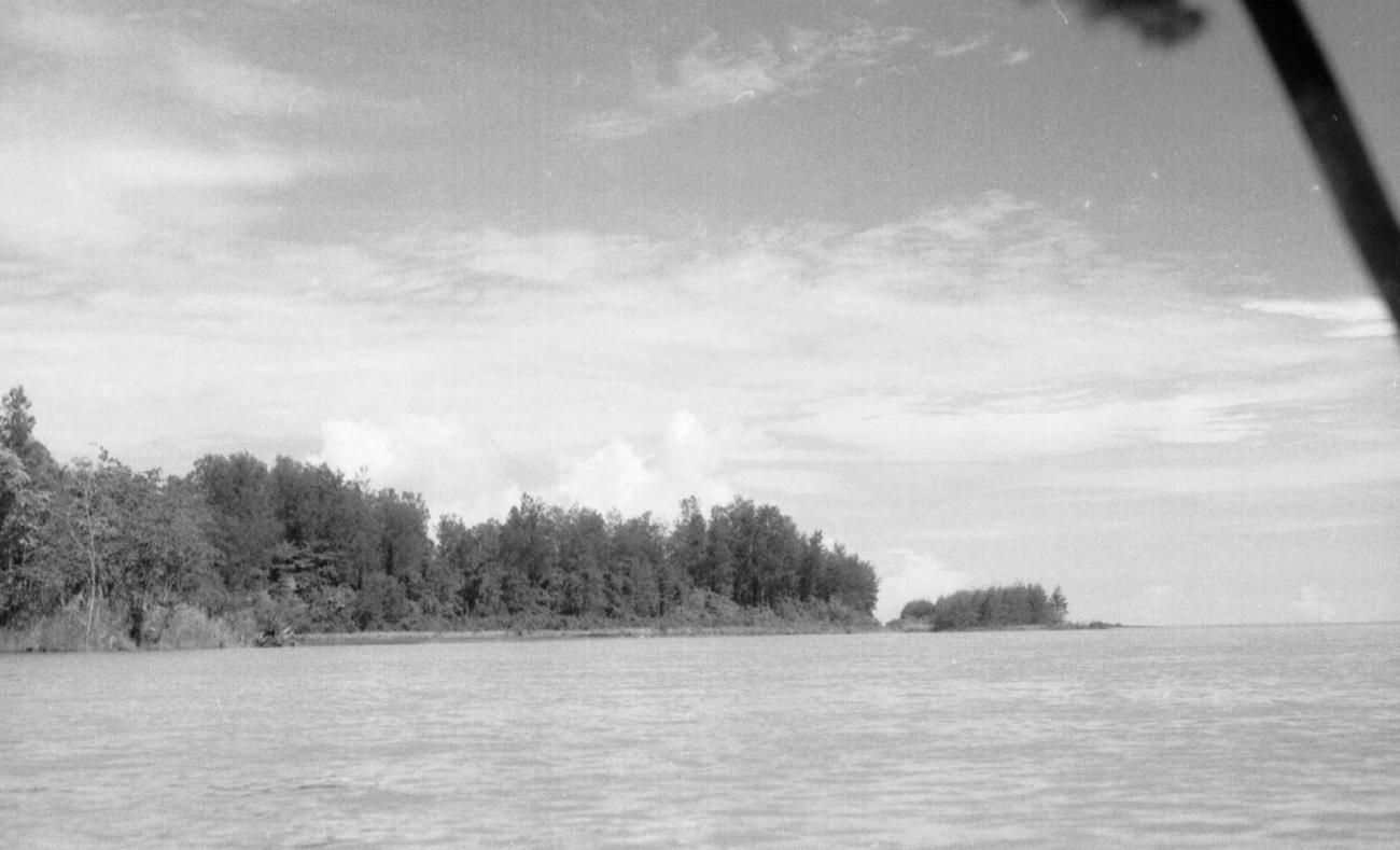 BD/133/86 -
Sarmi-Hollandia: View on the open water to the sea