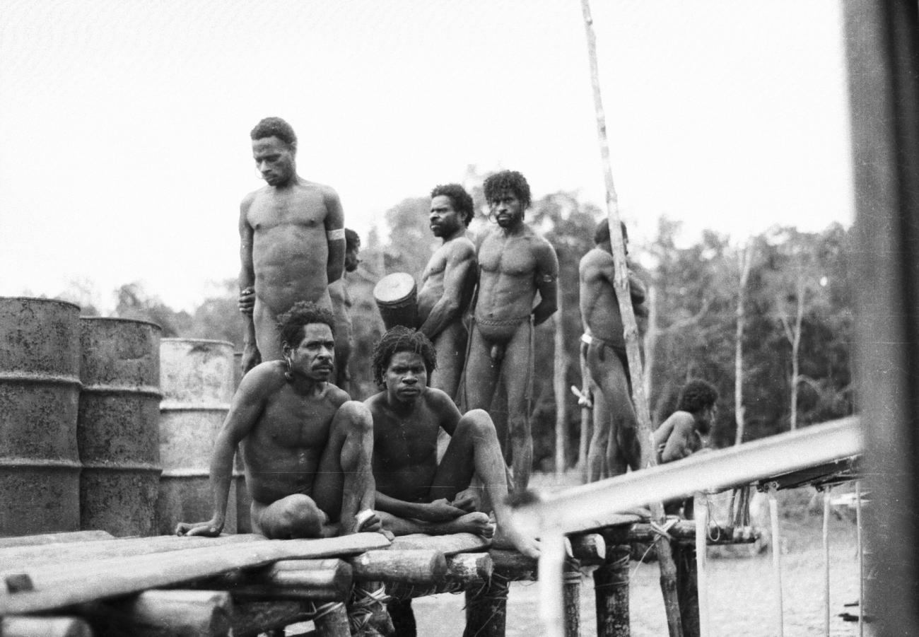 BD/133/987 - 
Groep Asmat, 
