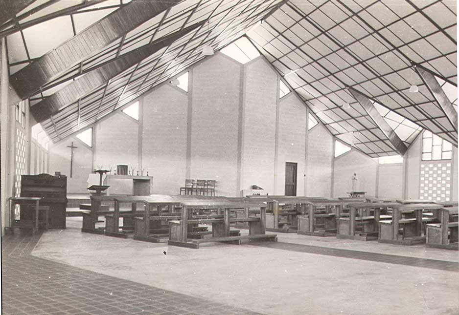 BD/269/487 -
Interieur kerk in Abepura