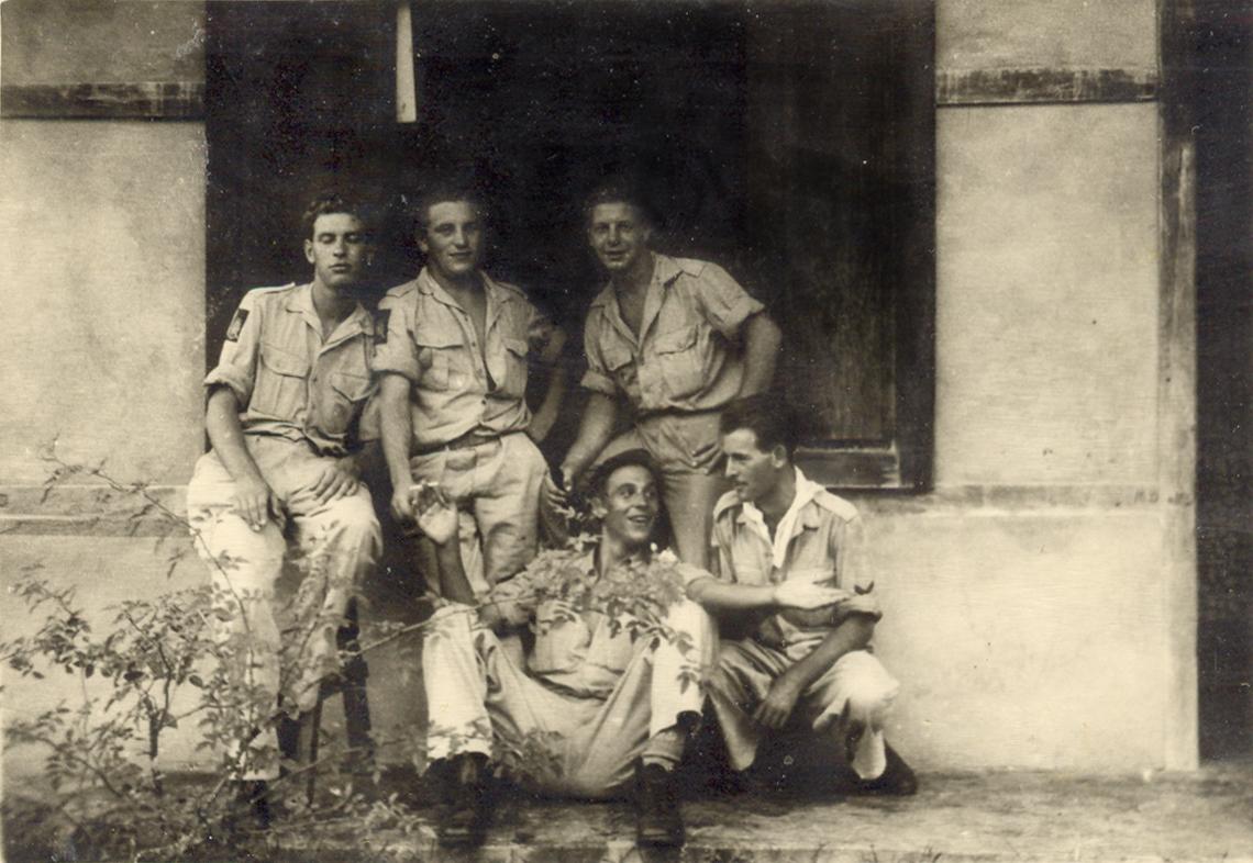 BD/318/59 - 
Groepsfoto van mariniers
