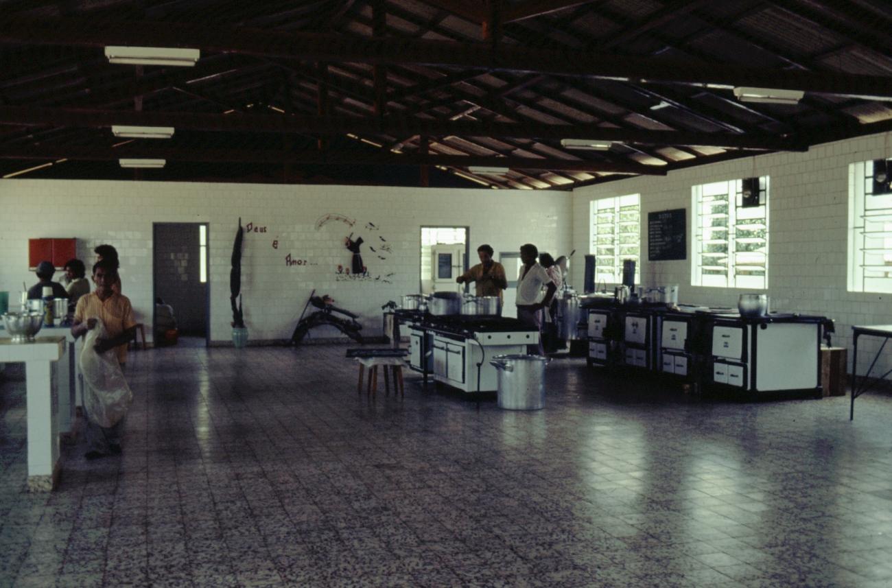 BD/66/24 - 
Central kitchen
