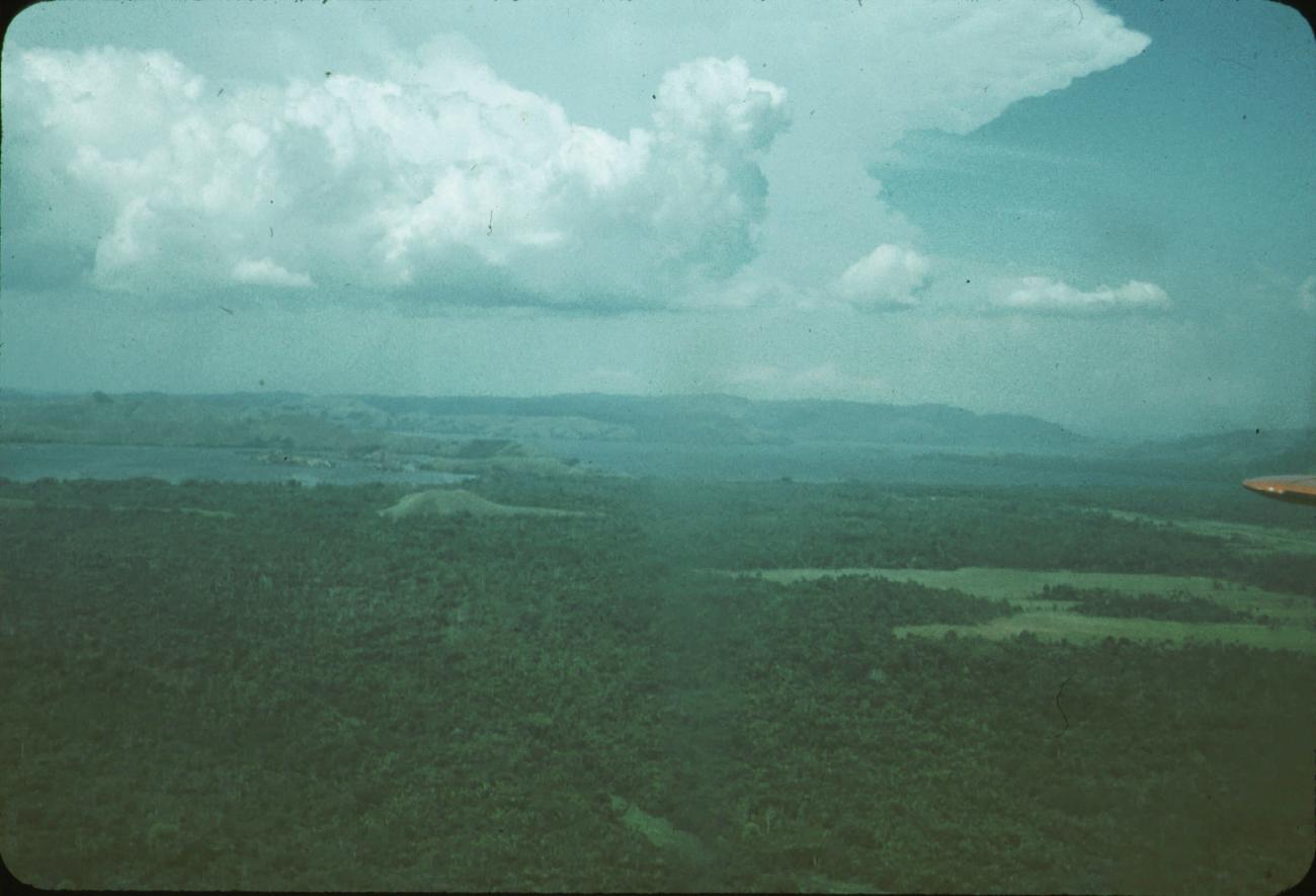 BD/171/228 -
Luchtfoto landschap.