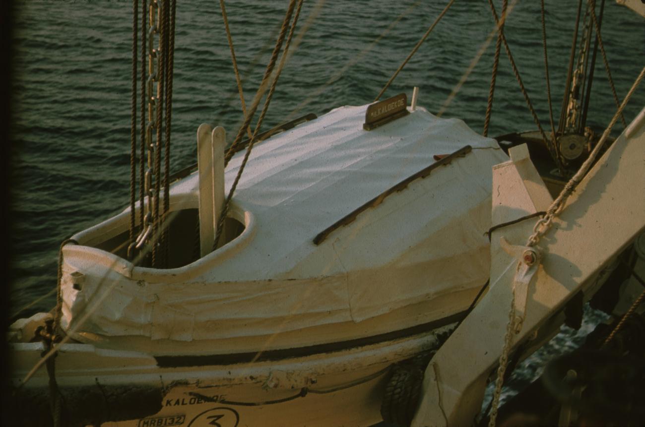 BD/171/474 -
Overdekt schip.