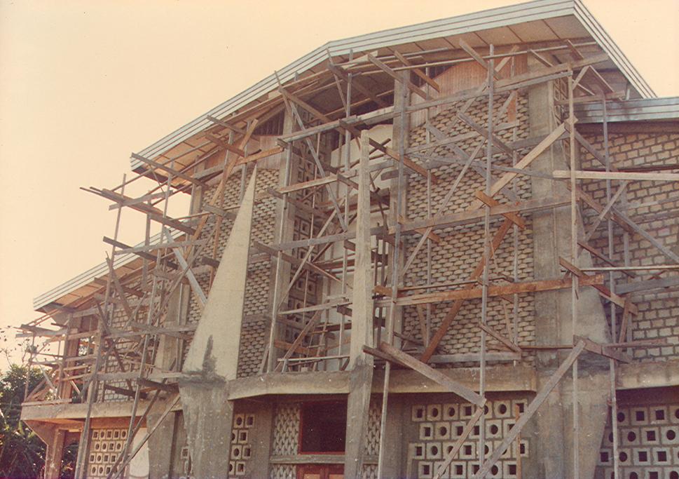 BD/269/583 -
Nieuwe kathedraal in aanbouw in Jayapura