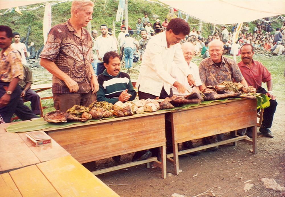 BD/269/890 -
Feestelijkheden tijdens inwijding