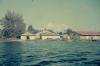 BD/144/194 Foto gebouwen vanaf schip