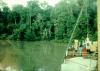 BD/144/340 Foto vanaf schip op rivier