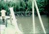BD/144/370 Foto vanaf schip op rivier
