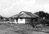 BD/133/844 Modern, westers huis met golfplaten dak