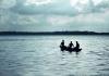 BD/66/206 Drie kinderen in een boot 