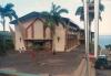 BD/269/636 Voorkant nieuwe kathedraal in Jayapura