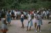 BD/171/1189 Schoolkinderen doen oefening