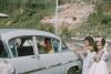 BD/171/835 Auto met vrouw erin